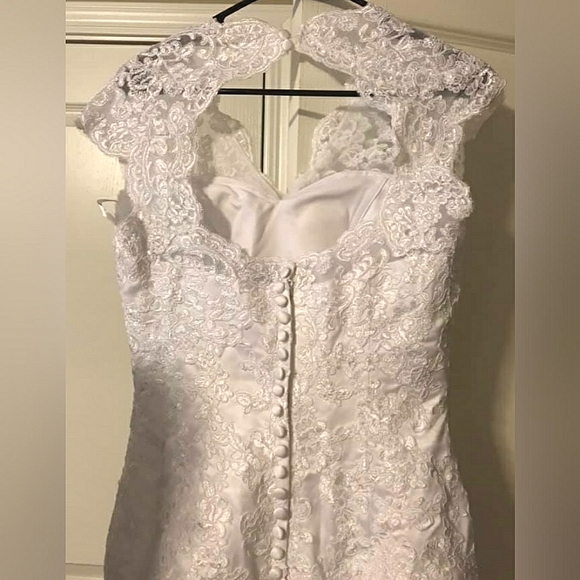 Mag Bridal Wedding Dress - Picture 5 of 6